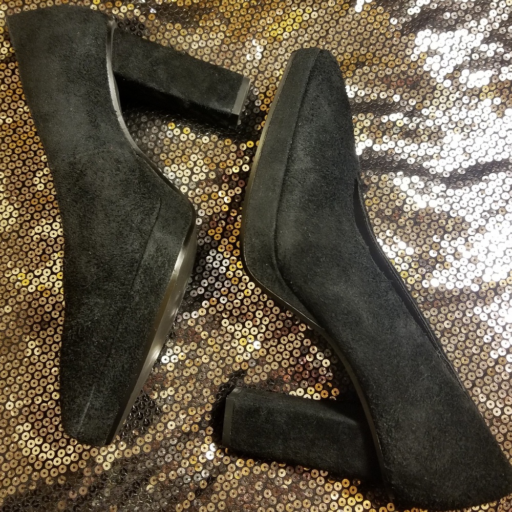 & Other Stories Stacked Heel Pumps View 2